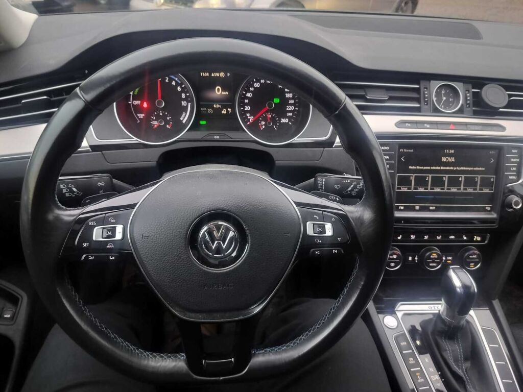 Volkswagen Passat 2017 Harmaa