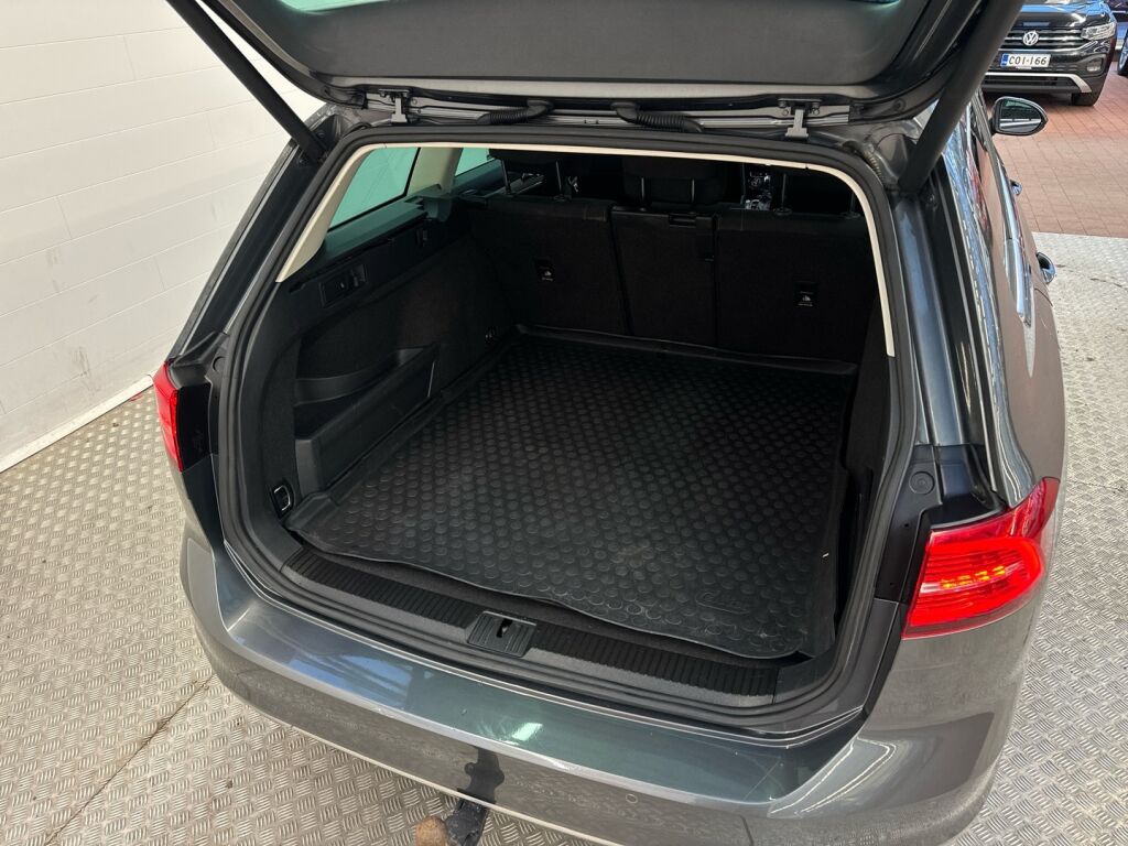 Volkswagen Passat 2017 Harmaa