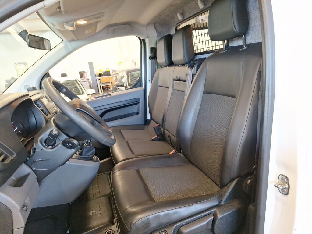 Peugeot Expert 2017 Valkoinen