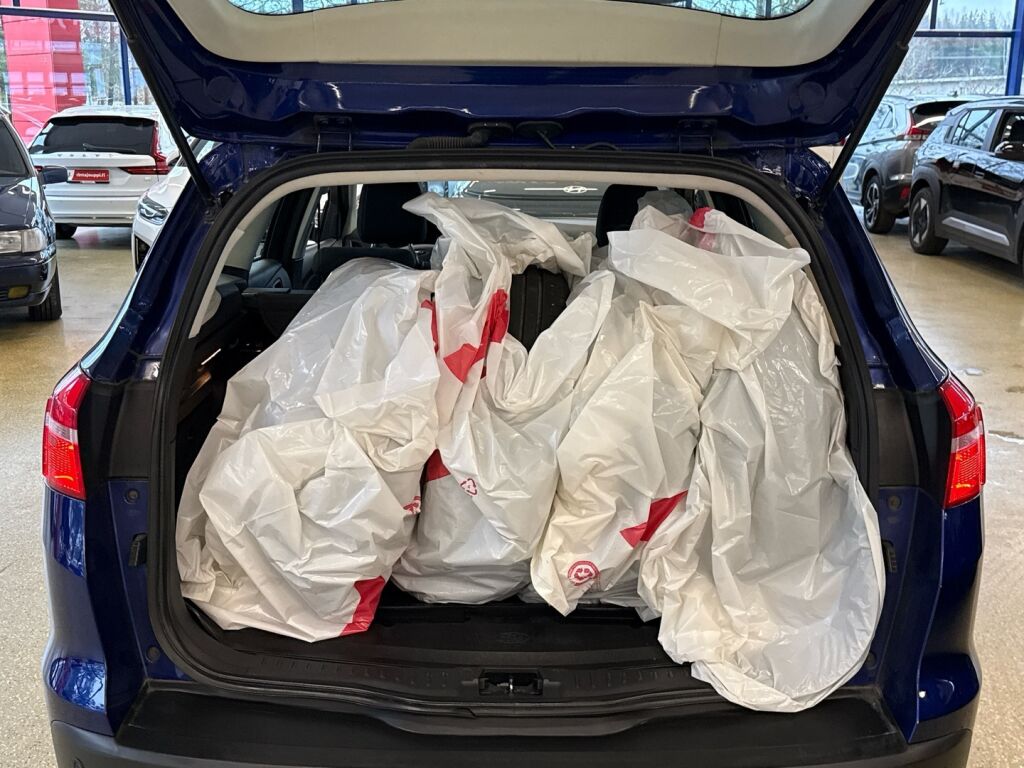 Ford Focus 2017 Sininen