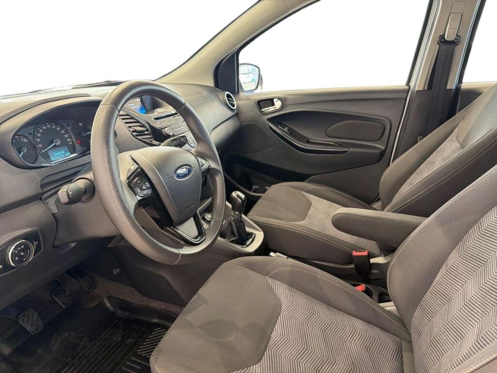Ford KA+ 2017 Valkoinen