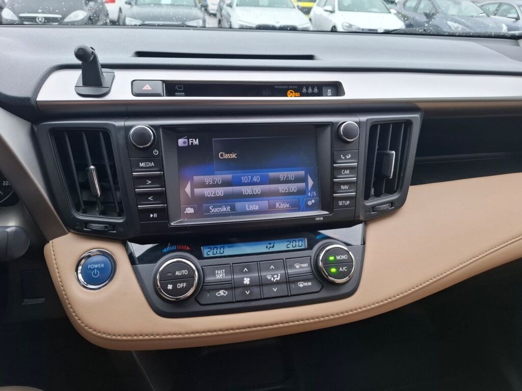 Toyota RAV4 2017 Valkoinen
