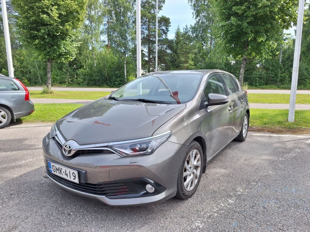 Toyota Auris 2017 Harmaa