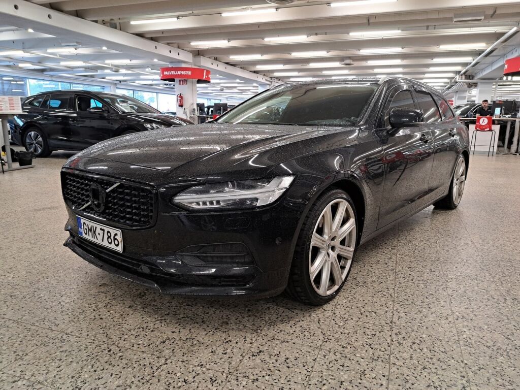 Volvo V90 2016 Musta