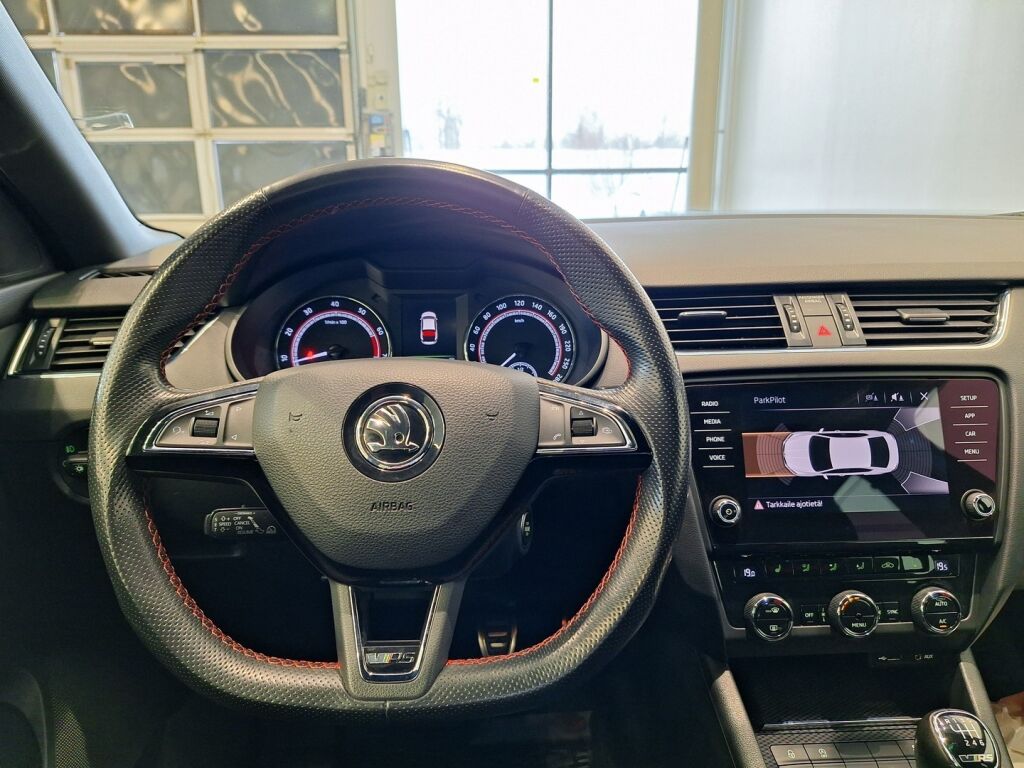 Skoda Octavia 2017 Sininen