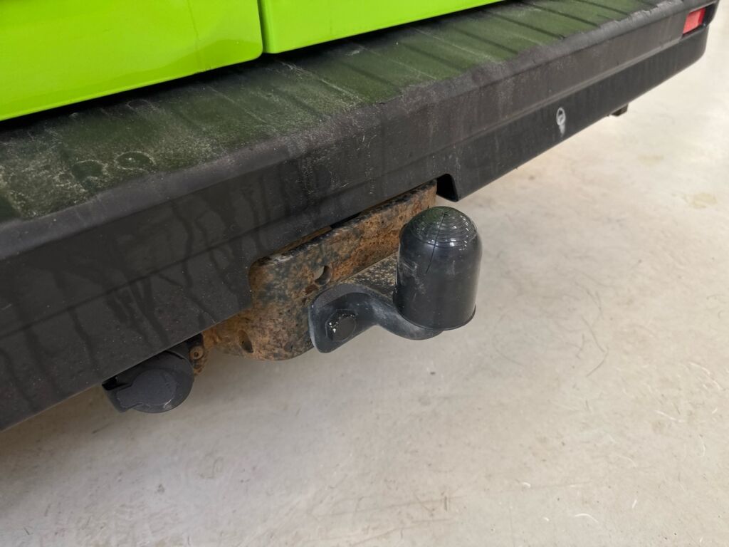 Renault Trafic 2017 Vihreä