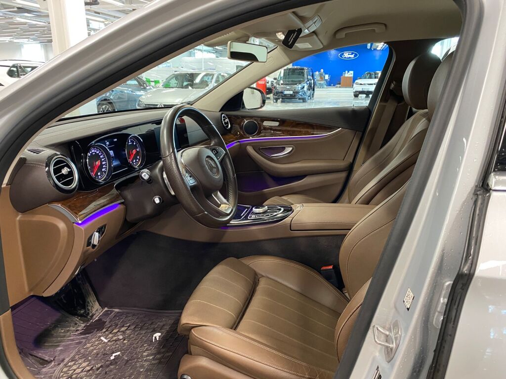 Mercedes-Benz E 2017 Harmaa