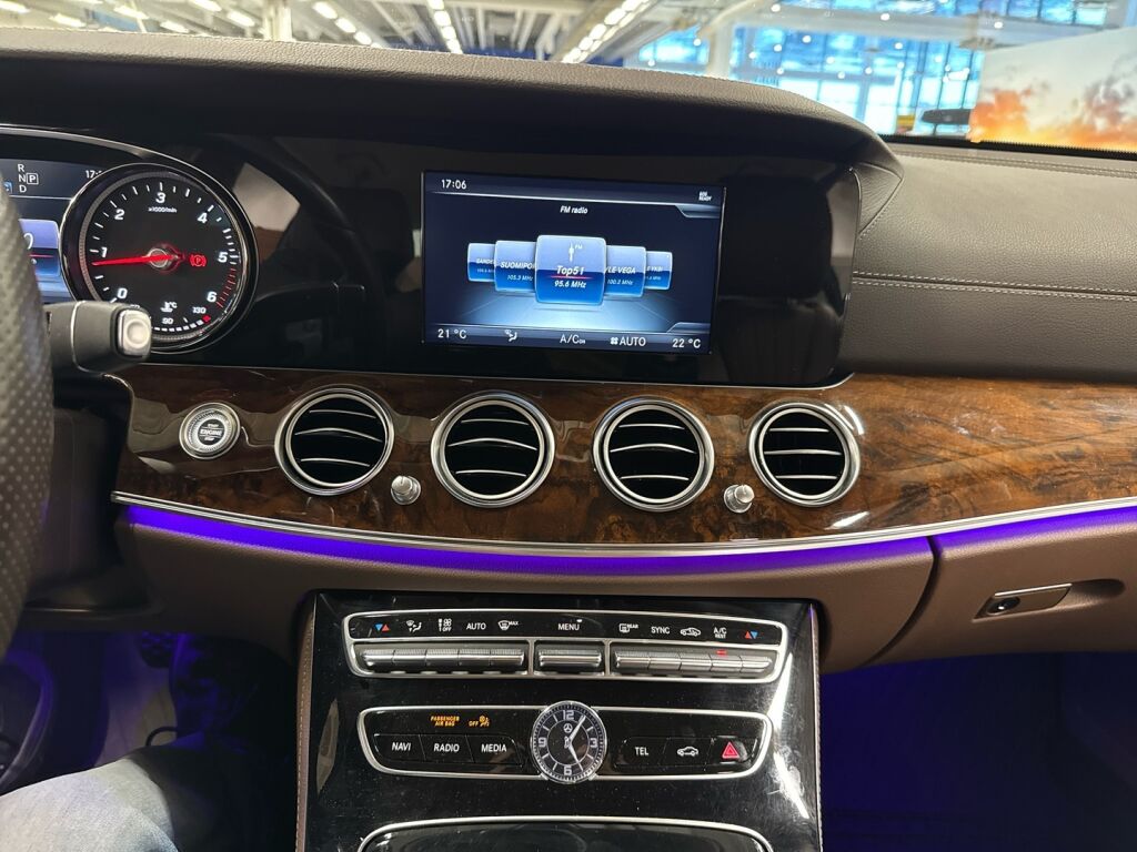 Mercedes-Benz E 2017 Harmaa