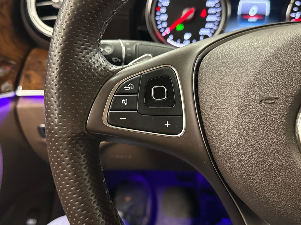 Mercedes-Benz E 2017 Harmaa