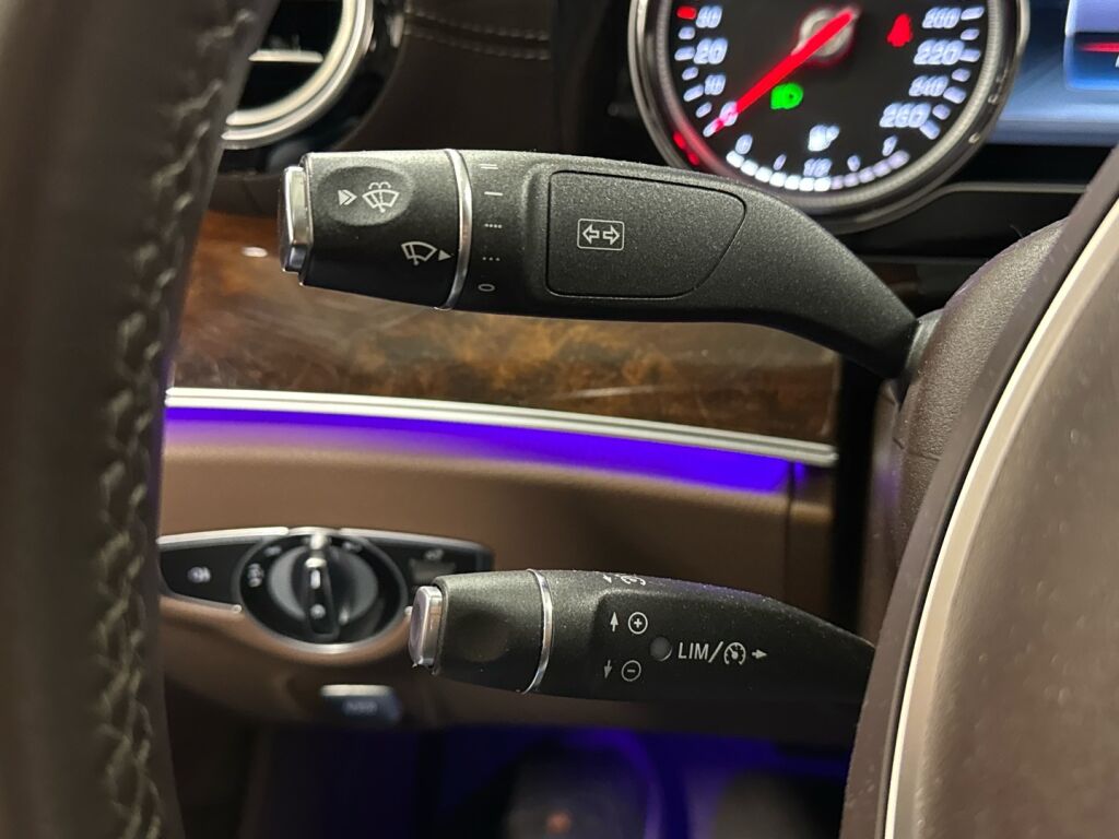 Mercedes-Benz E 2017 Harmaa