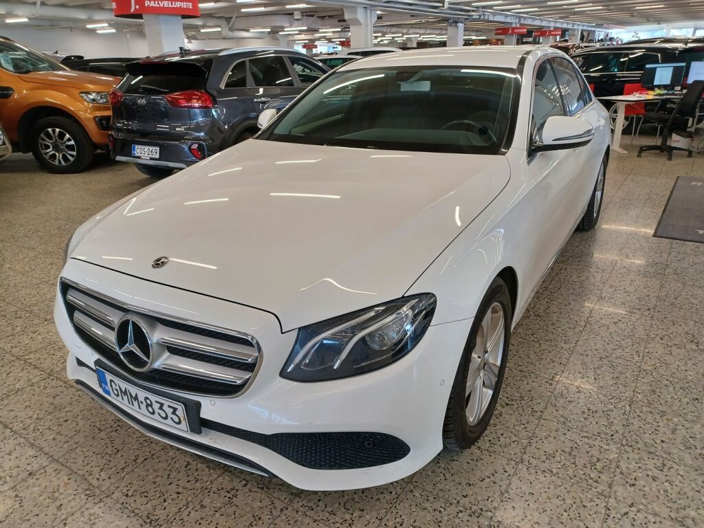 Mercedes-Benz E 2017 Valkoinen