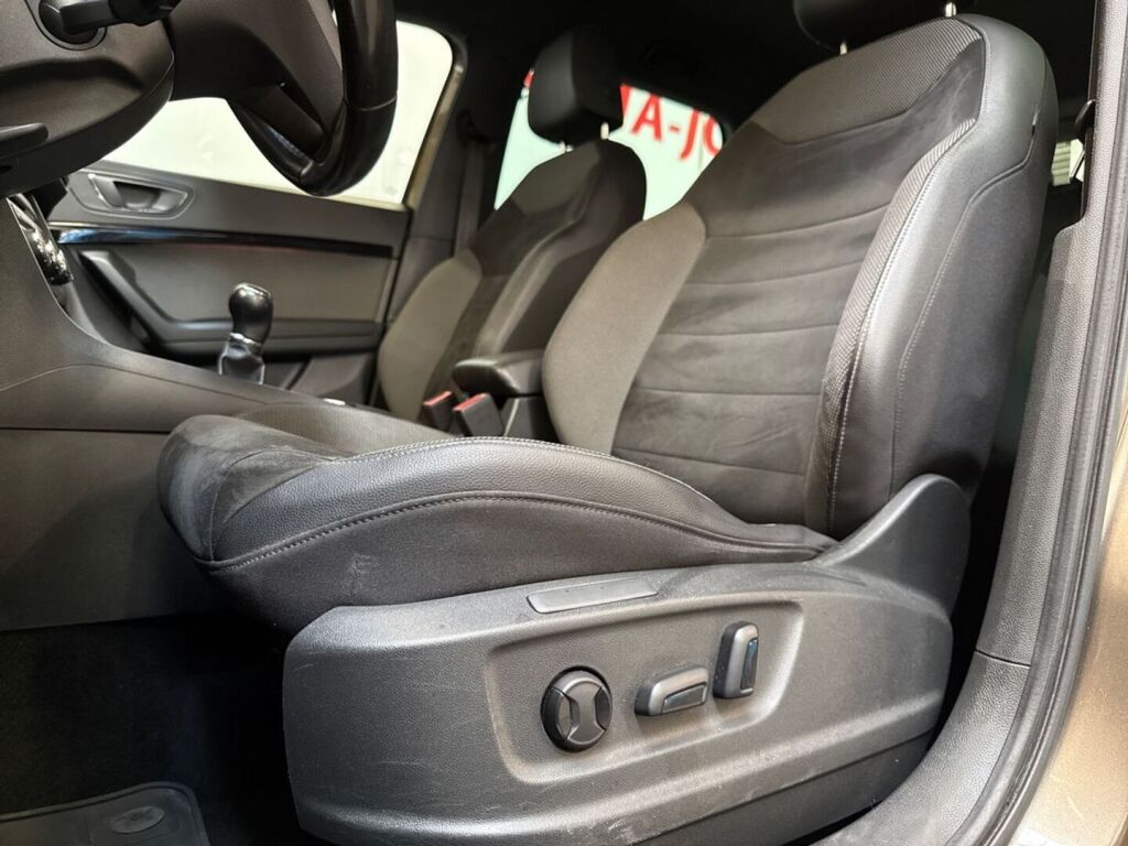 Seat Ateca 2017 Ruskea (beige)