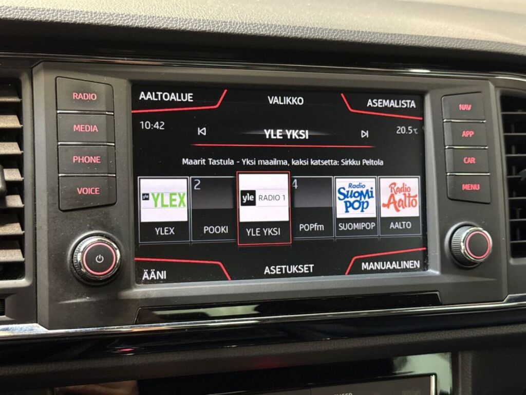 Seat Ateca 2017 Ruskea (beige)