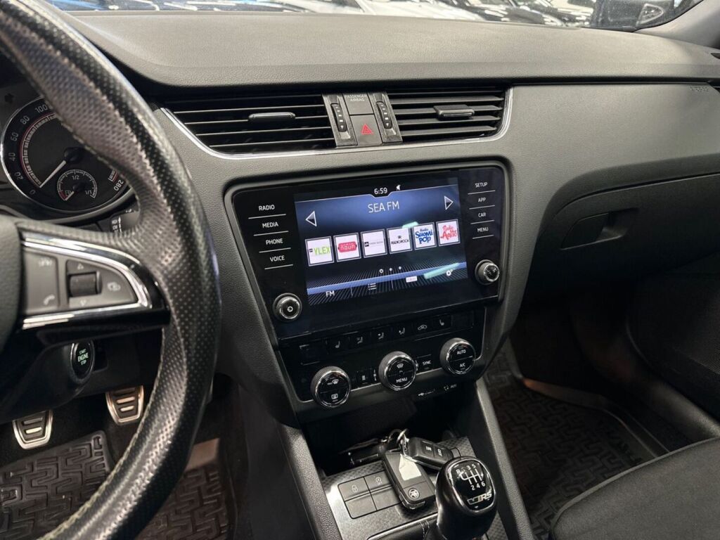 Skoda Octavia 2017 Harmaa
