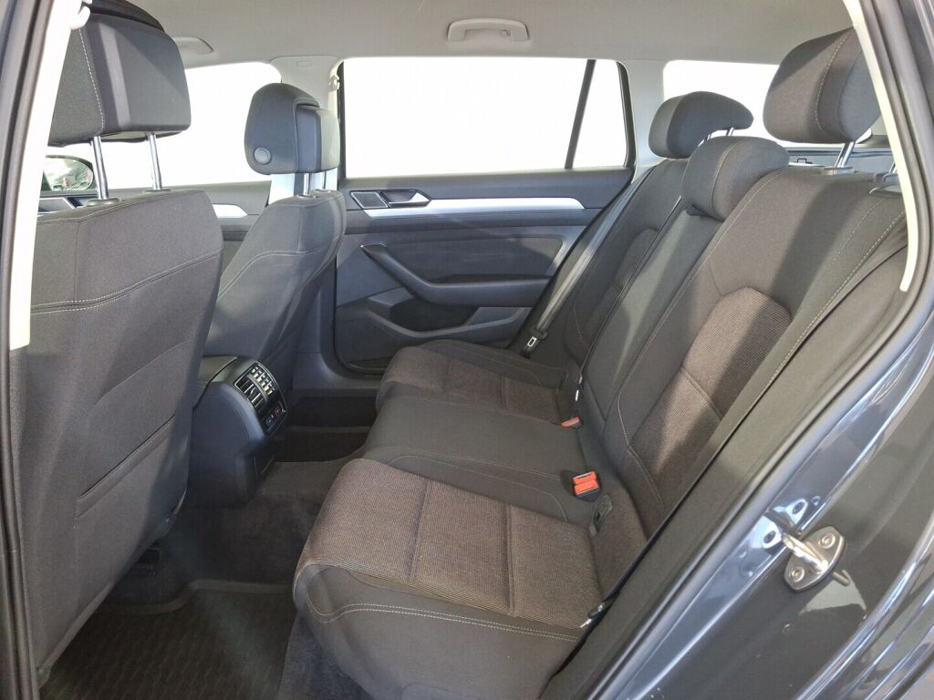 Volkswagen Passat 2017 Harmaa