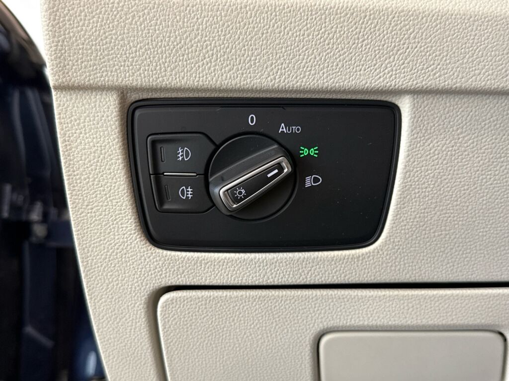 Volkswagen Passat 2017 Sininen