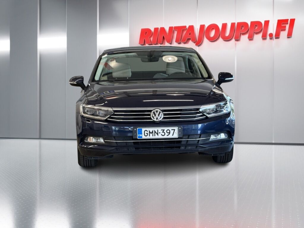 Volkswagen Passat 2017 Sininen