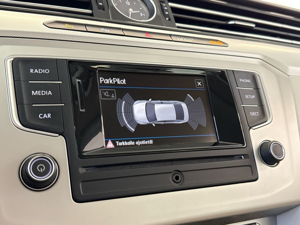 Volkswagen Passat 2017 Sininen