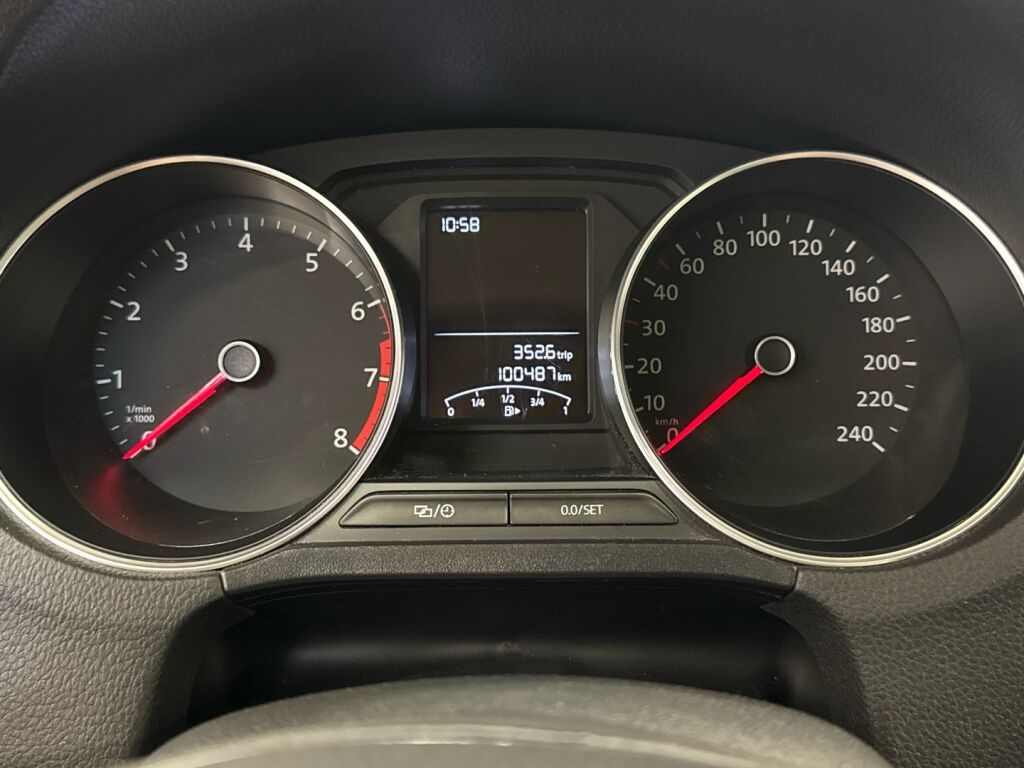 Volkswagen Polo 2017 Valkoinen