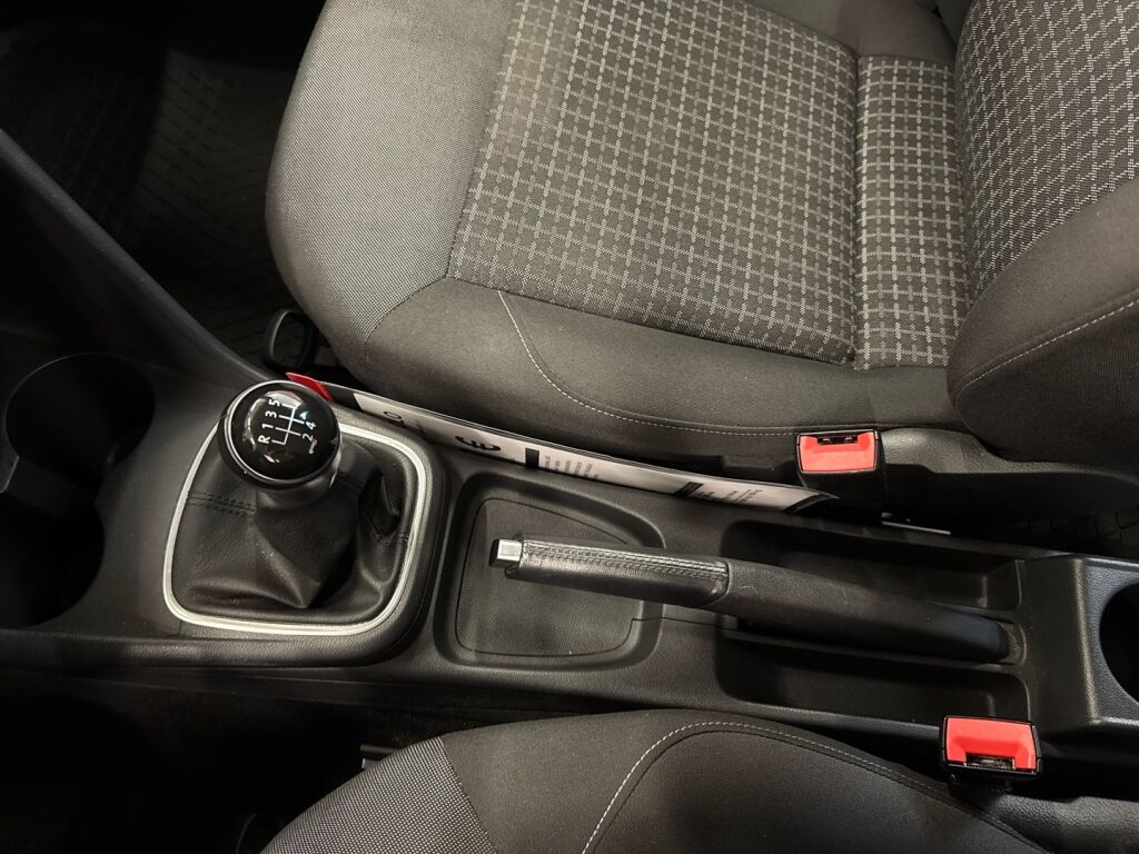 Volkswagen Polo 2017 Valkoinen