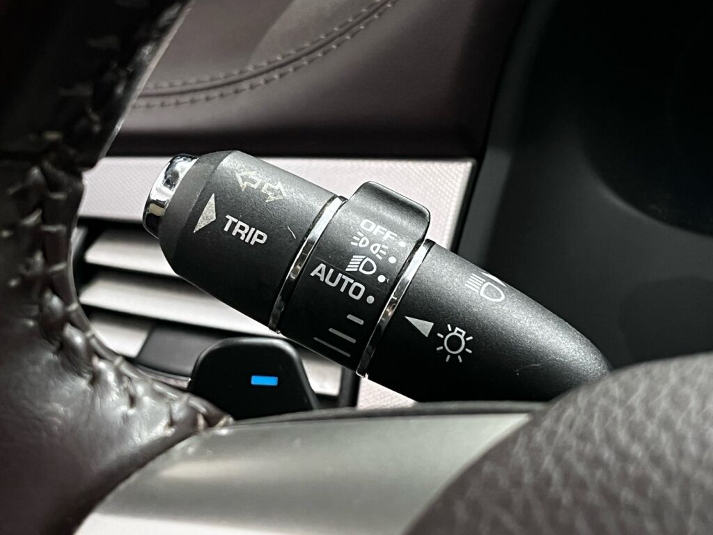 Jaguar XF 2008 Met. Musta