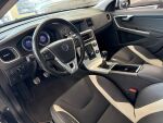 Volvo V60 2011 Musta