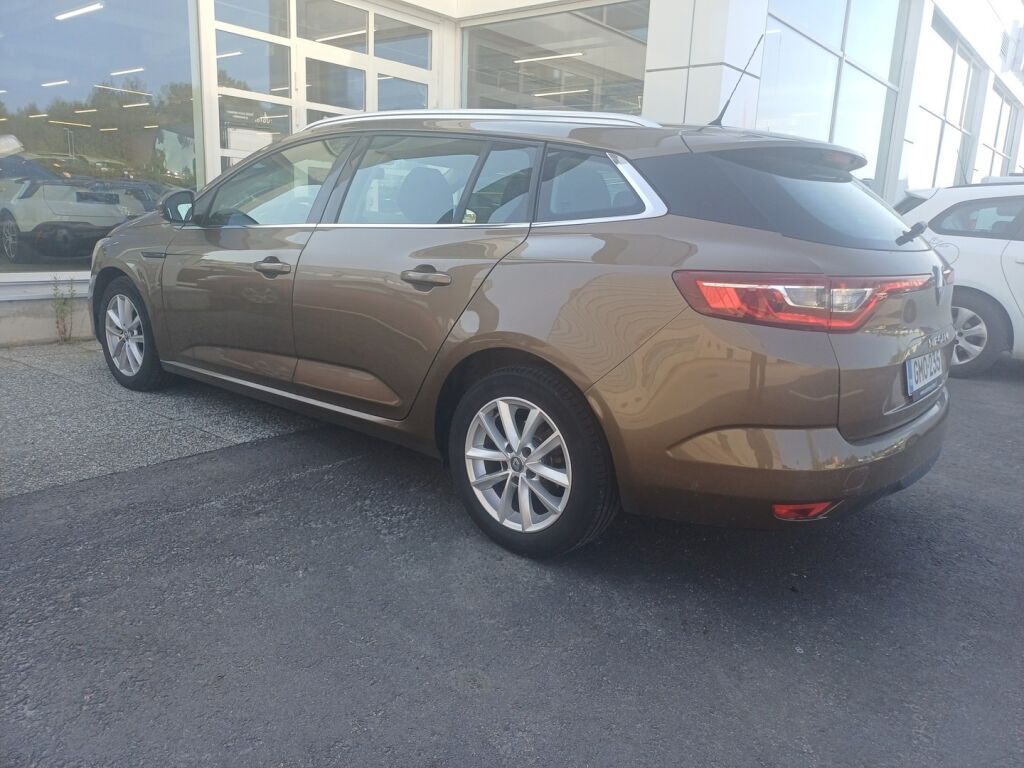 Renault Megane 2018 Ruskea (beige)