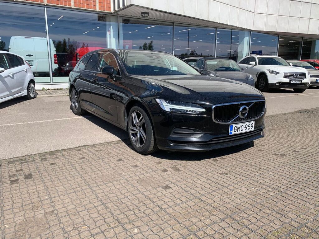 Volvo V90 2017 Musta