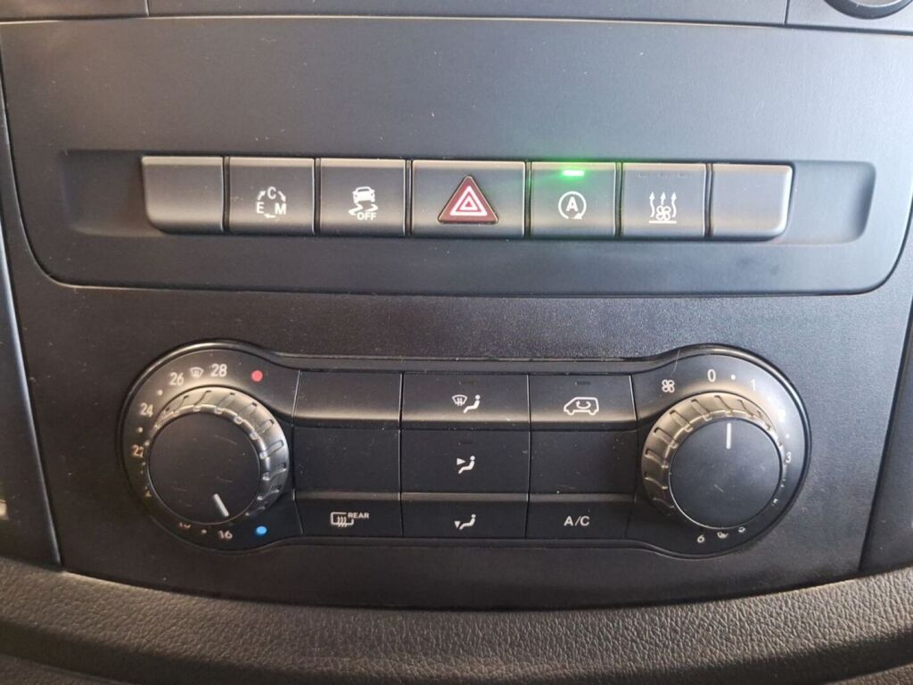 Mercedes-Benz Vito 2018 Harmaa