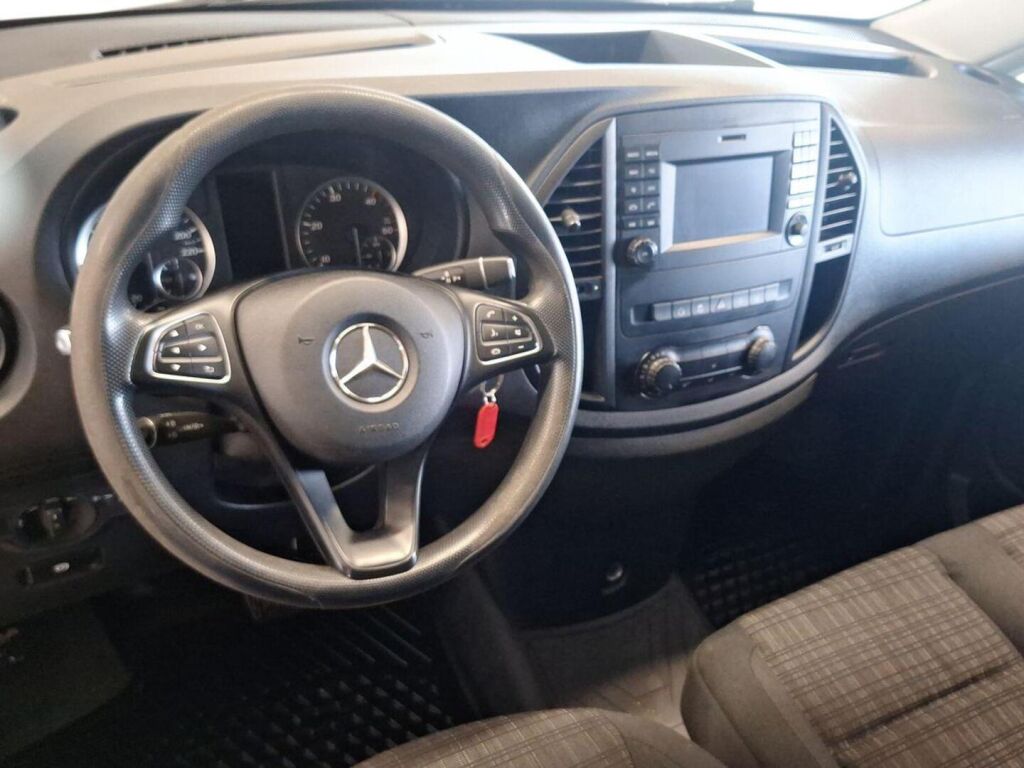 Mercedes-Benz Vito 2018 Harmaa