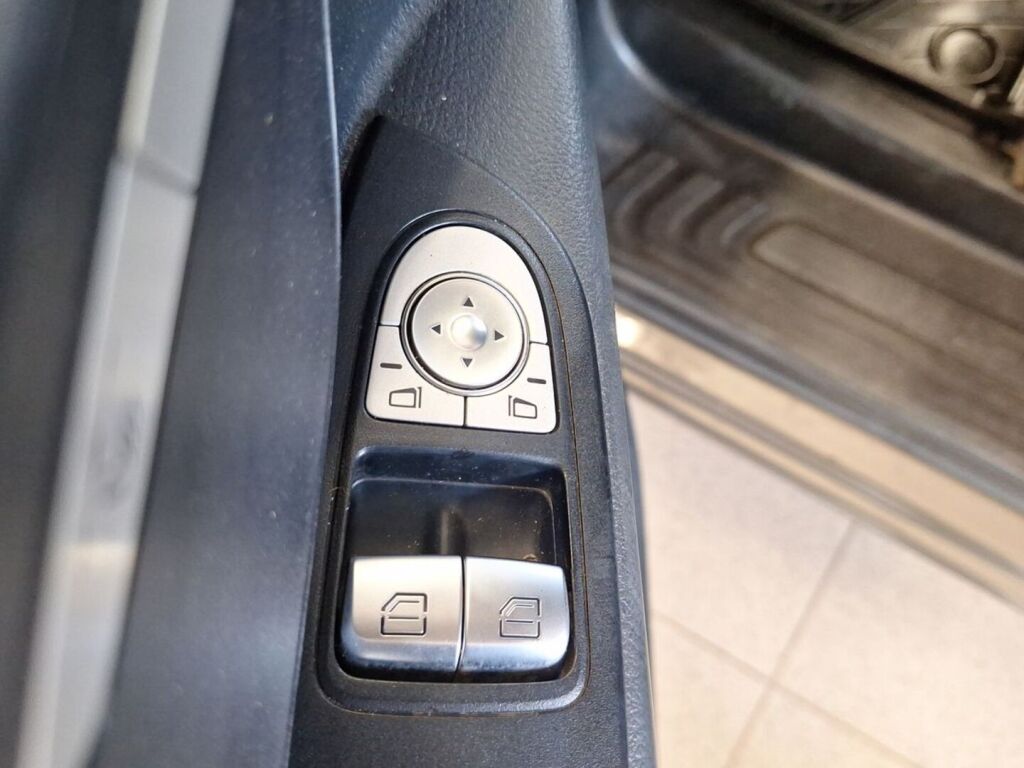 Mercedes-Benz Vito 2018 Harmaa
