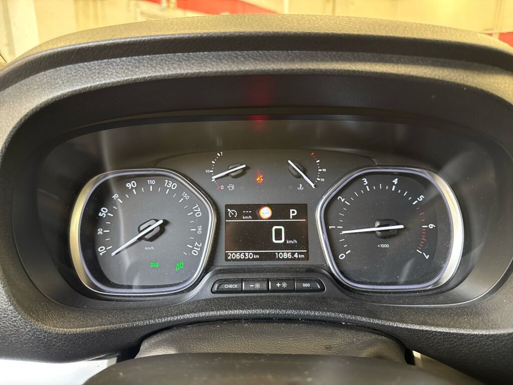 Toyota Proace Verso 2017 Harmaa