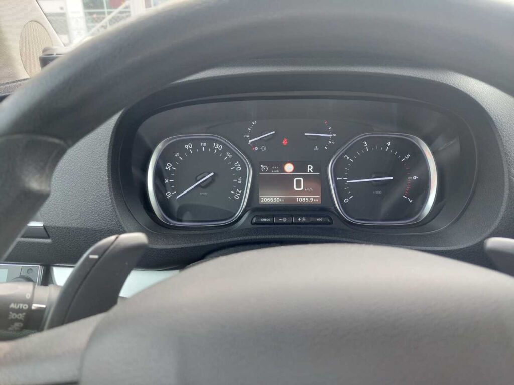 Toyota Proace Verso 2017 Harmaa