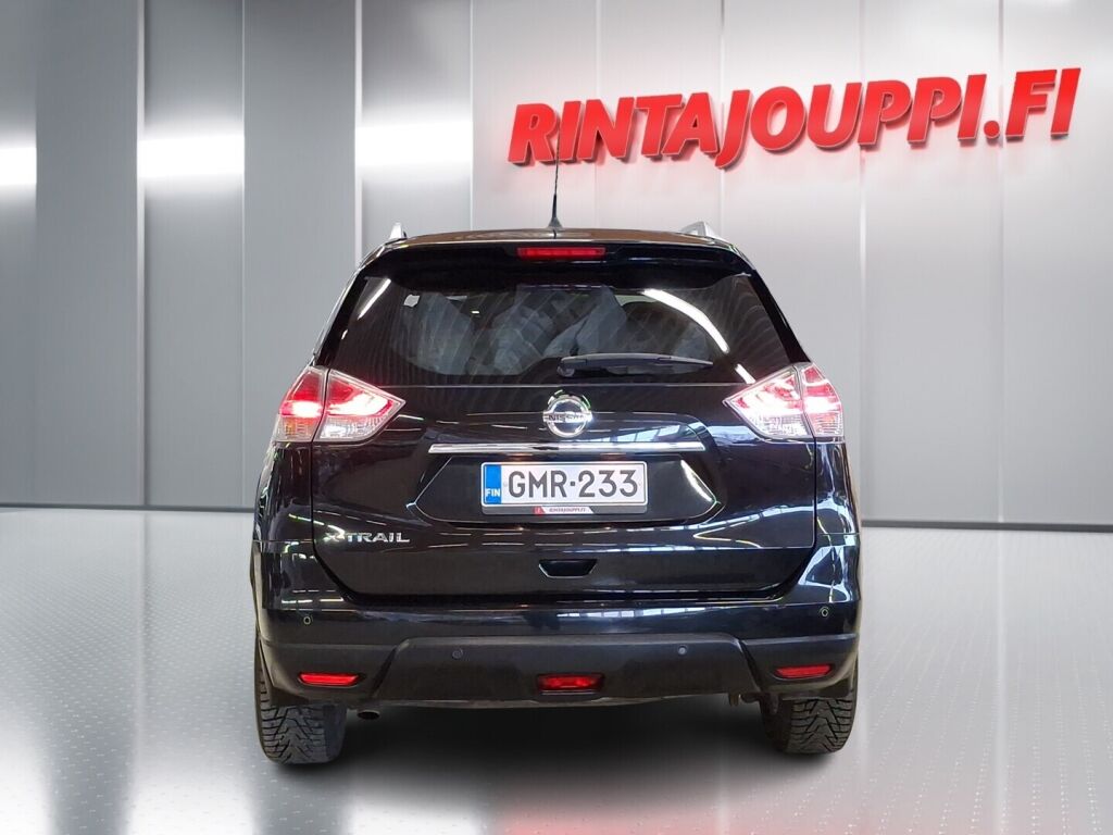 Nissan X-Trail 2017 Musta