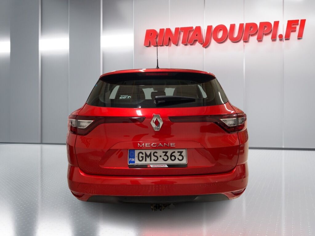 Renault Megane 2017 Punainen