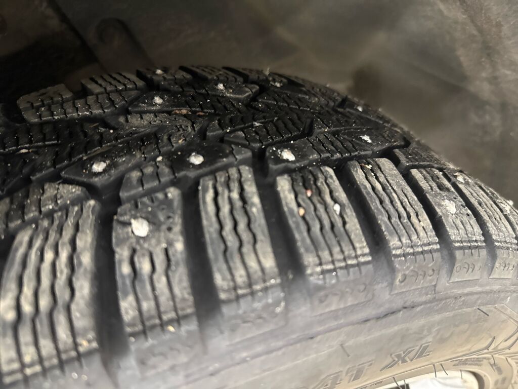 Opel Crossland X 2017 Harmaa