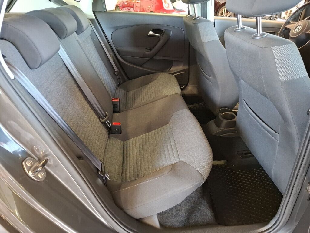 Volkswagen Polo 2010 Harmaa