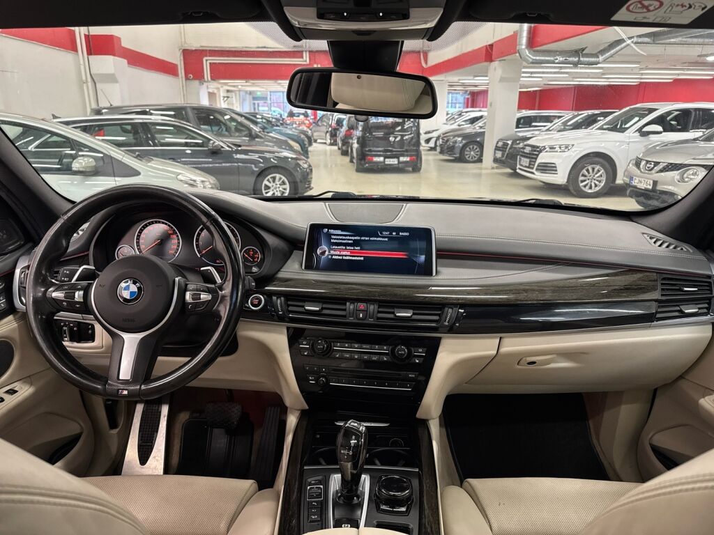BMW X5 2016 Musta
