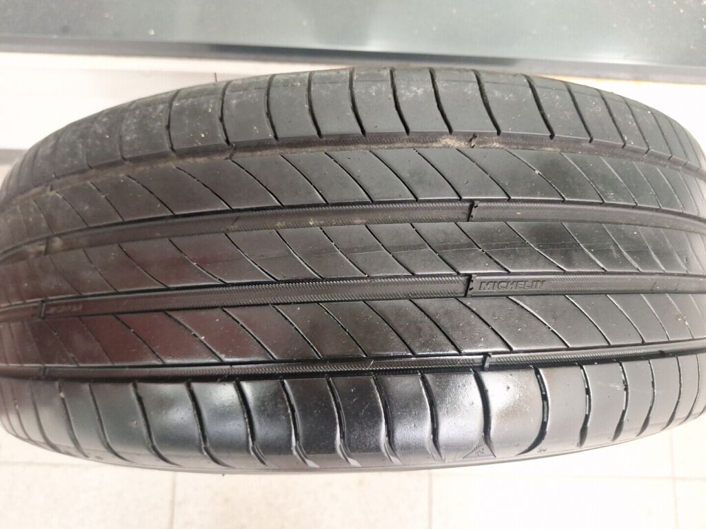 Hyundai i20 Hatchback 2021 Musta