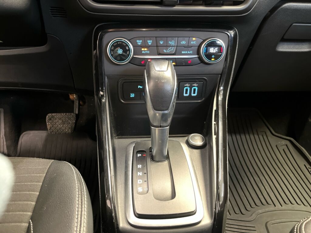 Ford Ecosport 2018 Met. Harmaa