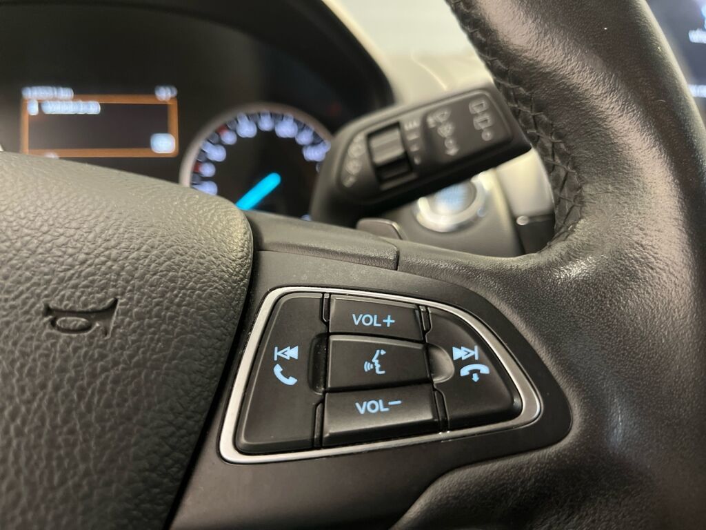 Ford Ecosport 2018 Met. Harmaa