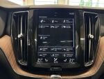 Volvo XC60 2018 Musta