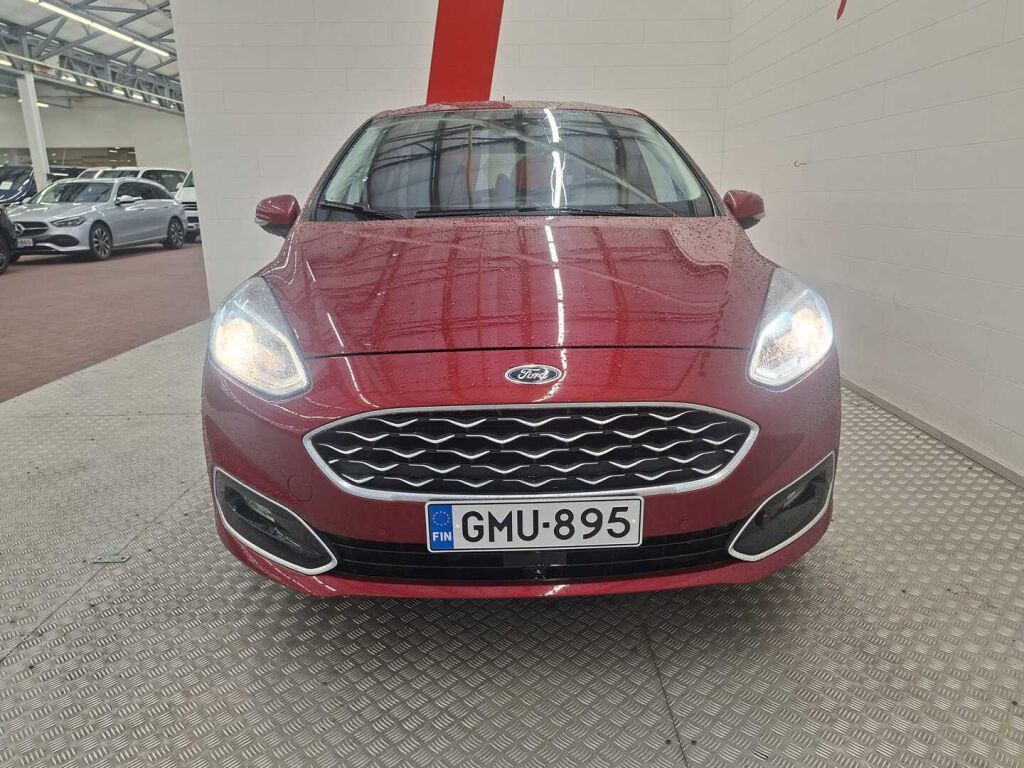 Ford Fiesta 2018 Punainen
