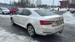 Skoda Superb 2018 Valkoinen