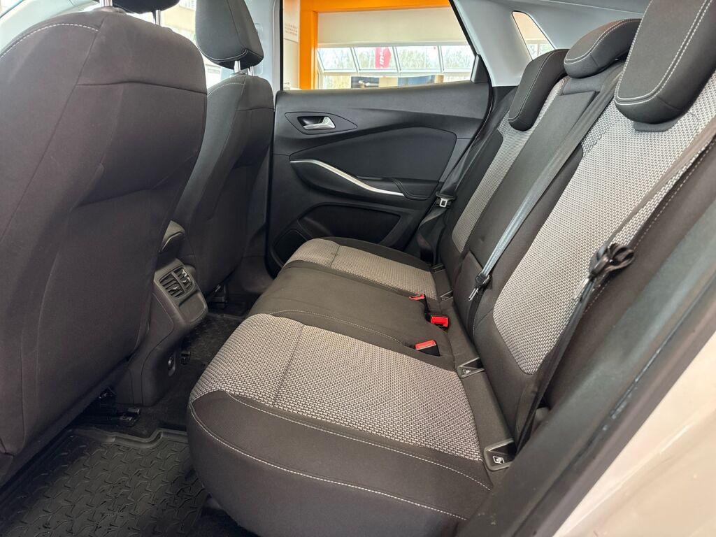 Opel Grandland X 2018 Valkoinen