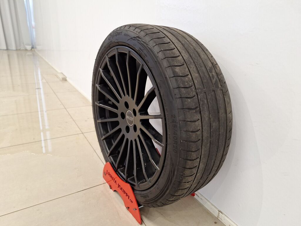 Volvo S90 2018 Harmaa