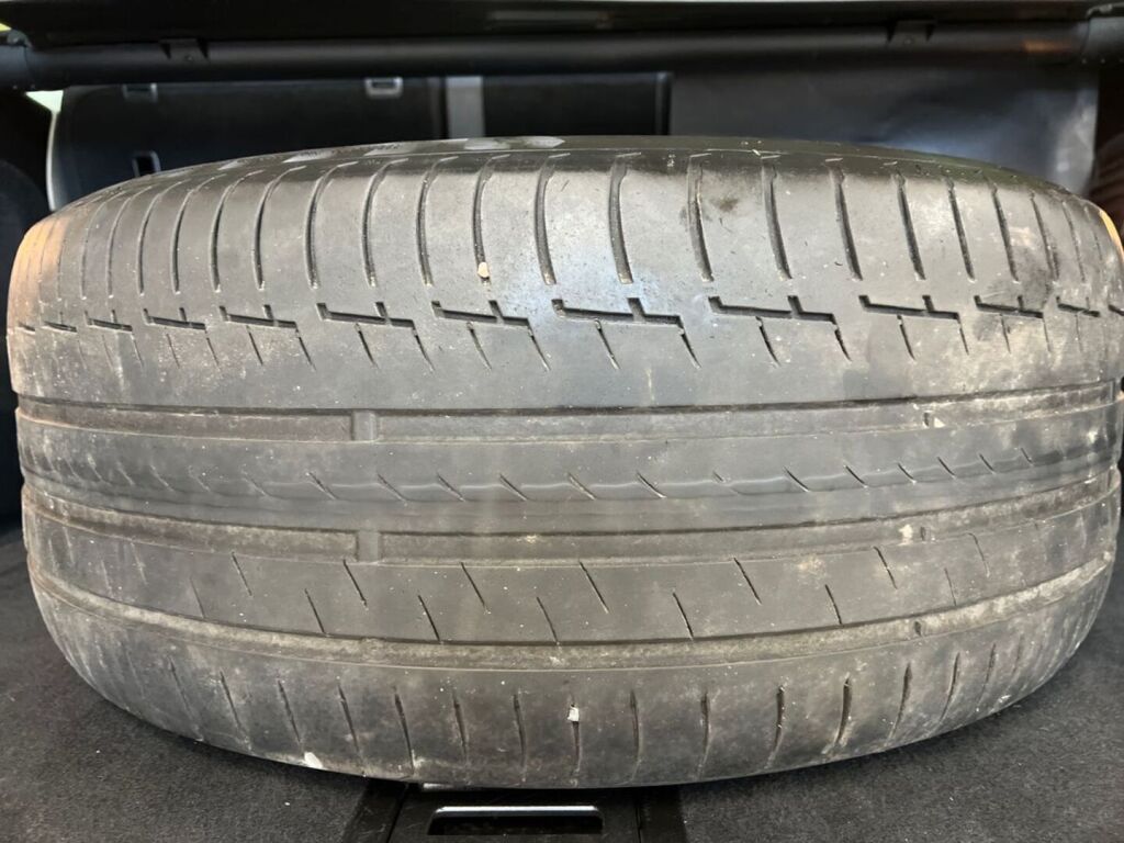 Volkswagen Touareg 2016 Musta
