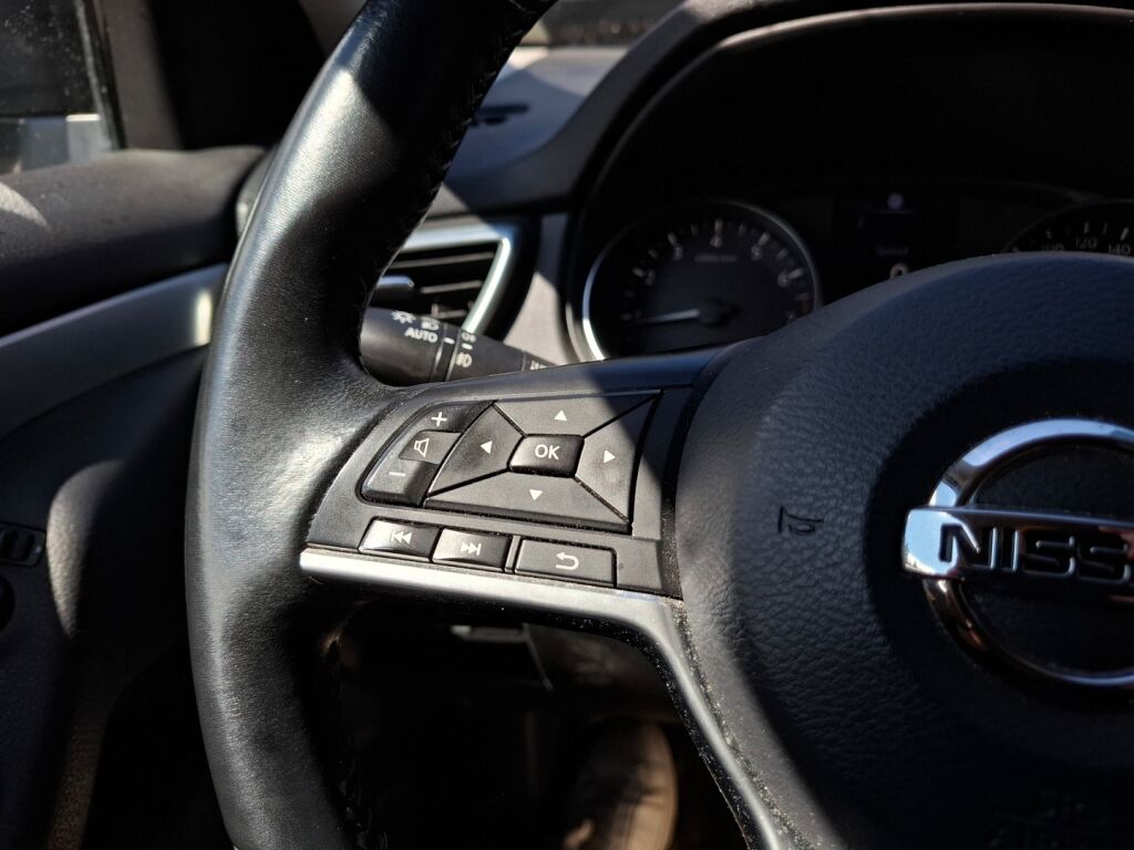 Nissan Qashqai 2018 Hopea