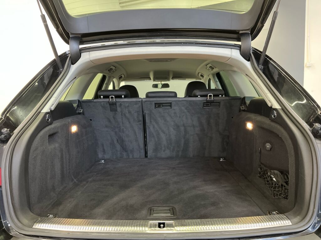 Audi A4 allroad quattro 2015 Musta