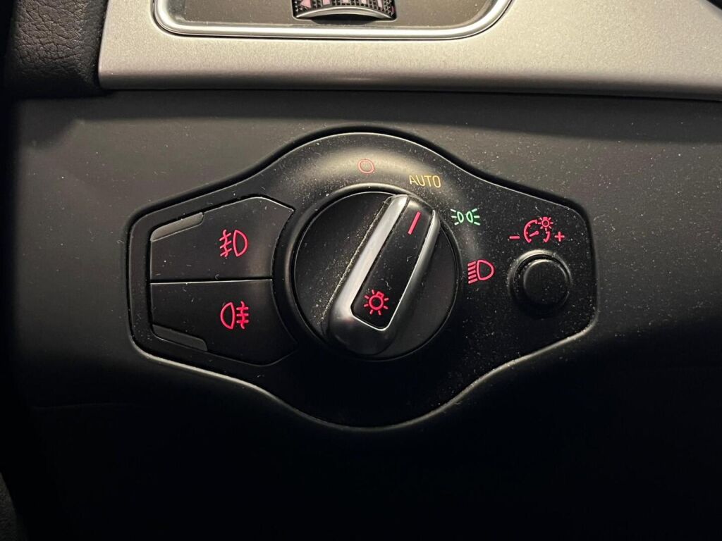 Audi A4 allroad quattro 2015 Musta